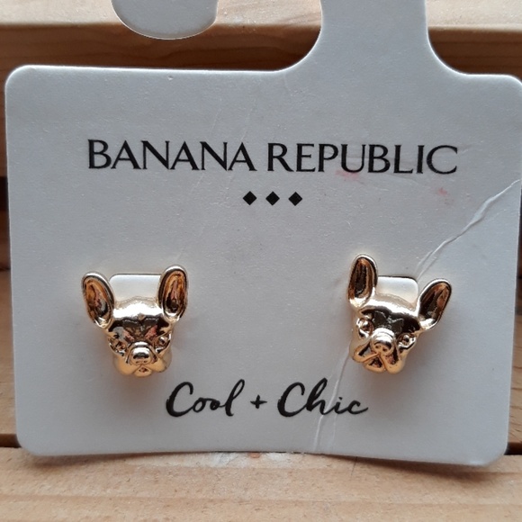 Banana Republic Accessories - Earrings